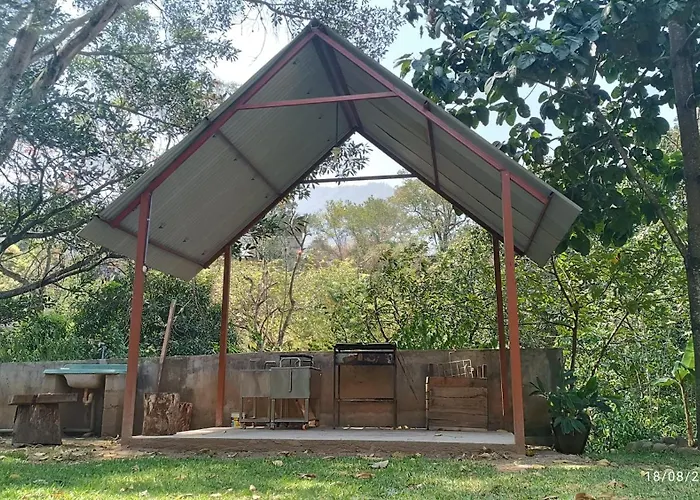 Don Felix Lodge Quillabamba